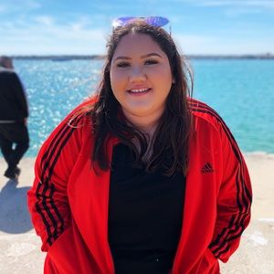 Meet your Posher, Wendy